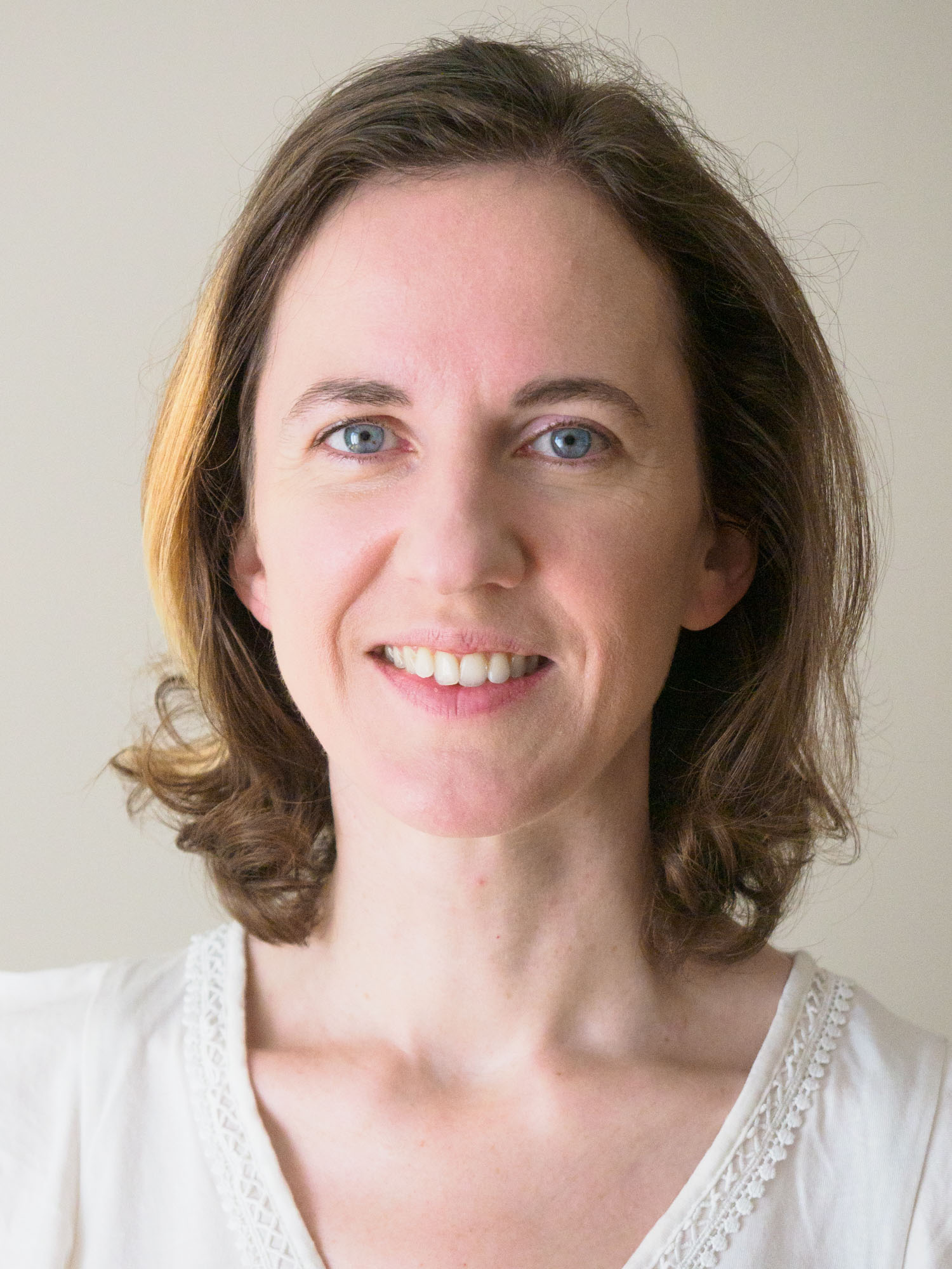 Portrait de Mélanie Yahiaoui, accompagnante en parentalité à Nantes